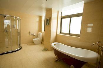 Weihai Happy Hot Spring Hotel Exterior foto